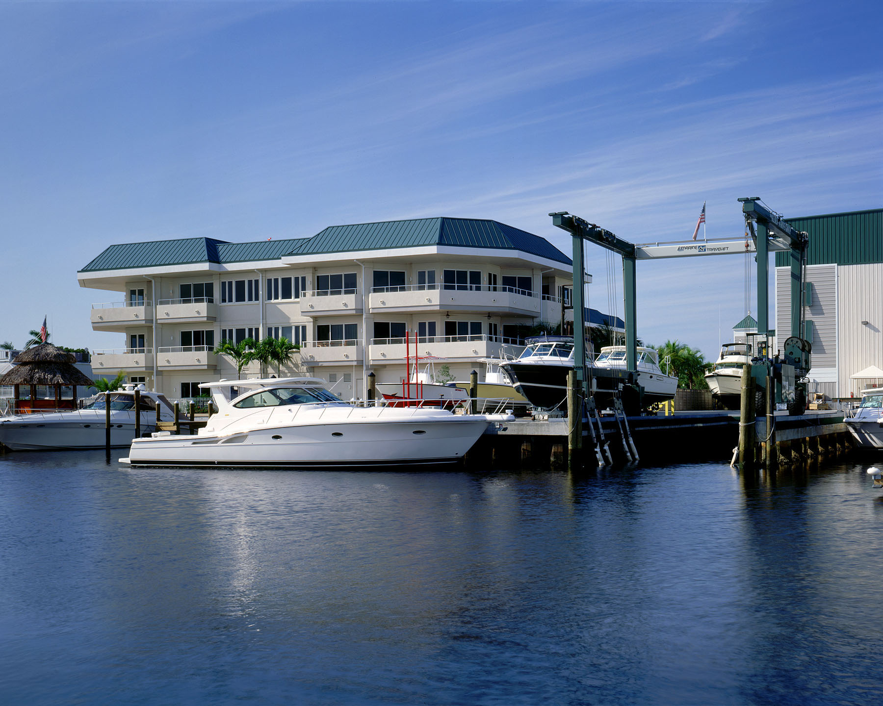 naples boat and yacht club